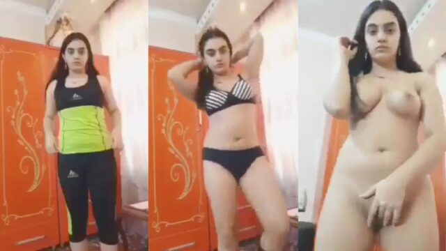Hot Desi girl showing her sexy boobs, pussy and ass in striptease