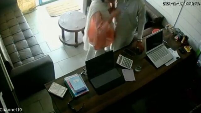 Beautiful Karachi Model Latest Trending Exclusive Viral Fucking in Office Cabin Captured on CCTV