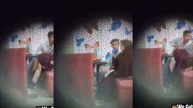 Viral Muslim Hijabi Girl Fucking Her Lover Inside Restaurant
